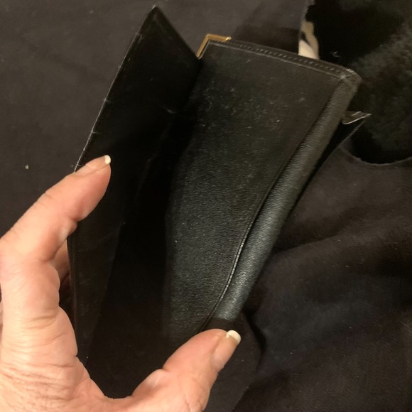 Yves Saint Lauren Black Leather and Gold Wallet - Picture 4 of 7